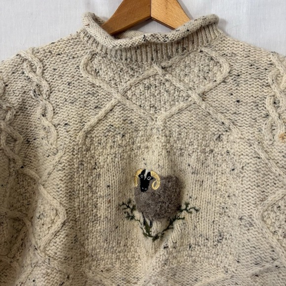 Irish Aran Wool Sweater Ram Applique Cable Knit Fisherman Cottagecore READ - Picture 1 of 6
